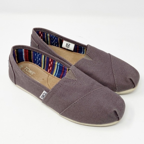 TOMS | Classic Canvas Slip Ons in Ash Grey - Picture 7 of 14